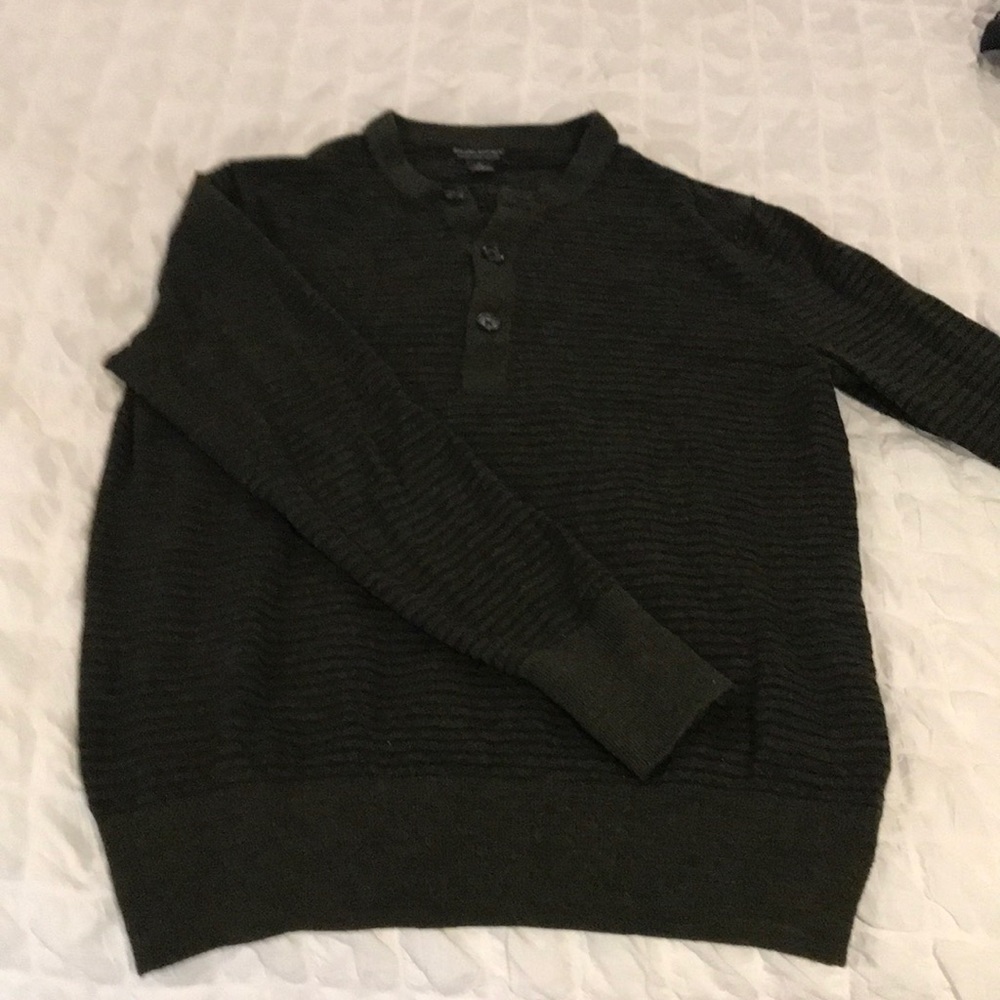 Banana Republic fine merino will Henley sweater L
